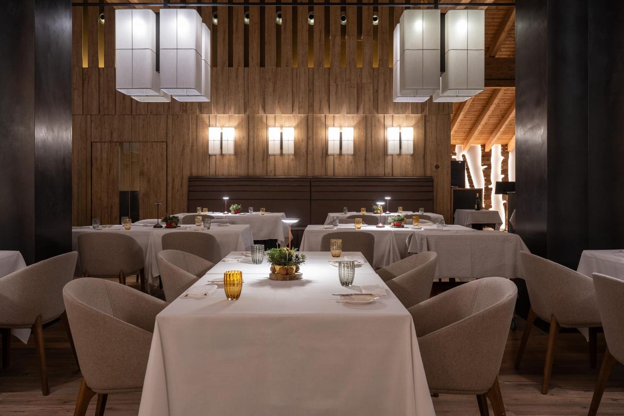 Grand Hotel Courmayeur Mont Blanc, By R Collection Hotels Exterior foto